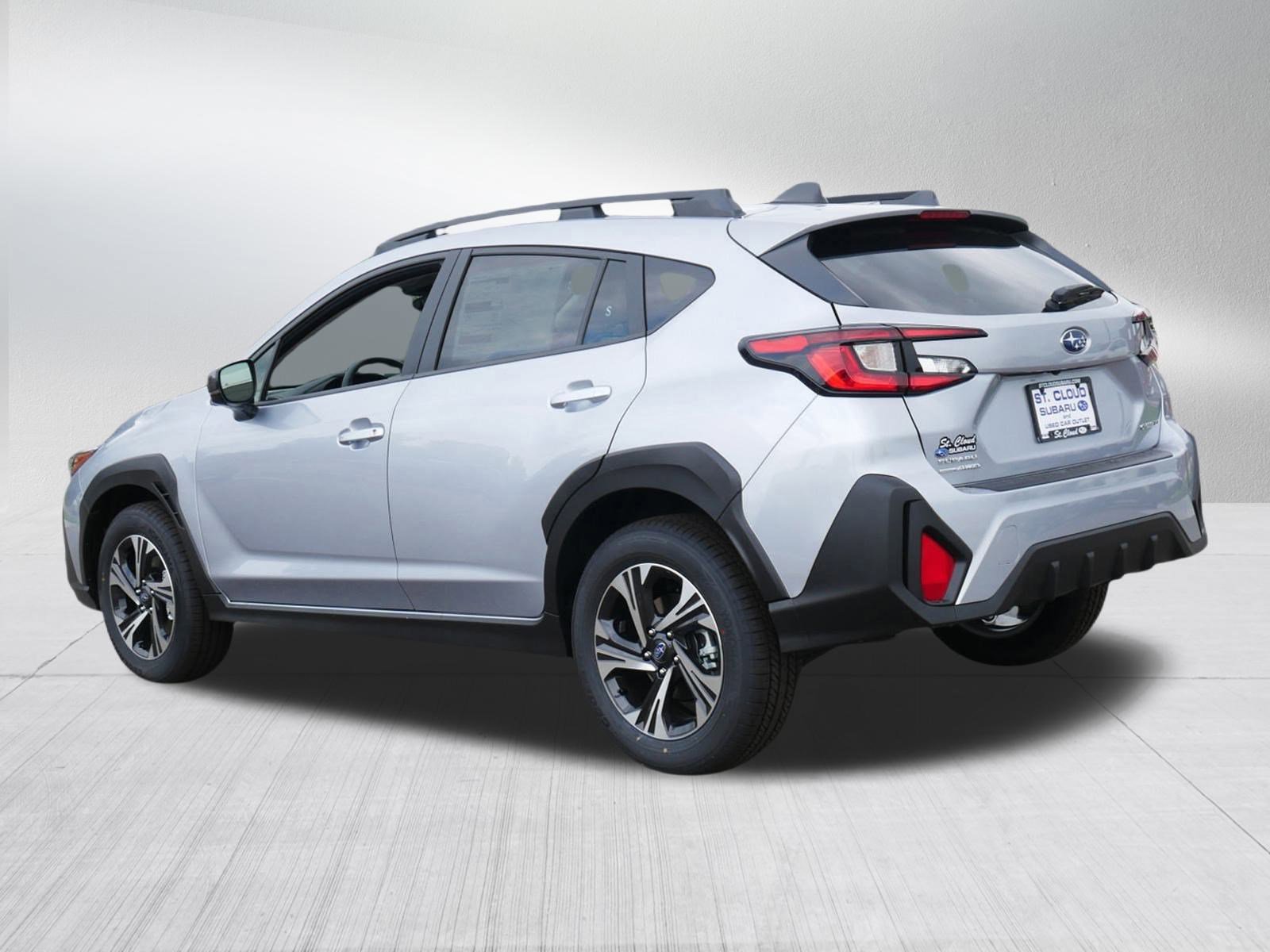 2025 Subaru Crosstrek Premium photo 2