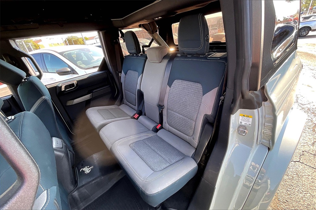 2021 Ford Bronco Outer Banks photo 23