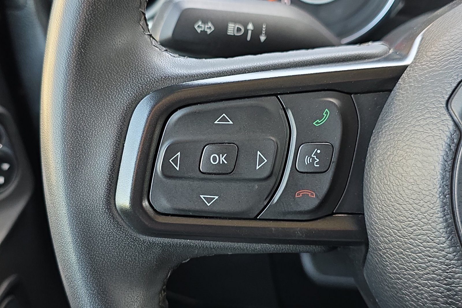 2023 Jeep Gladiator Sport photo 26