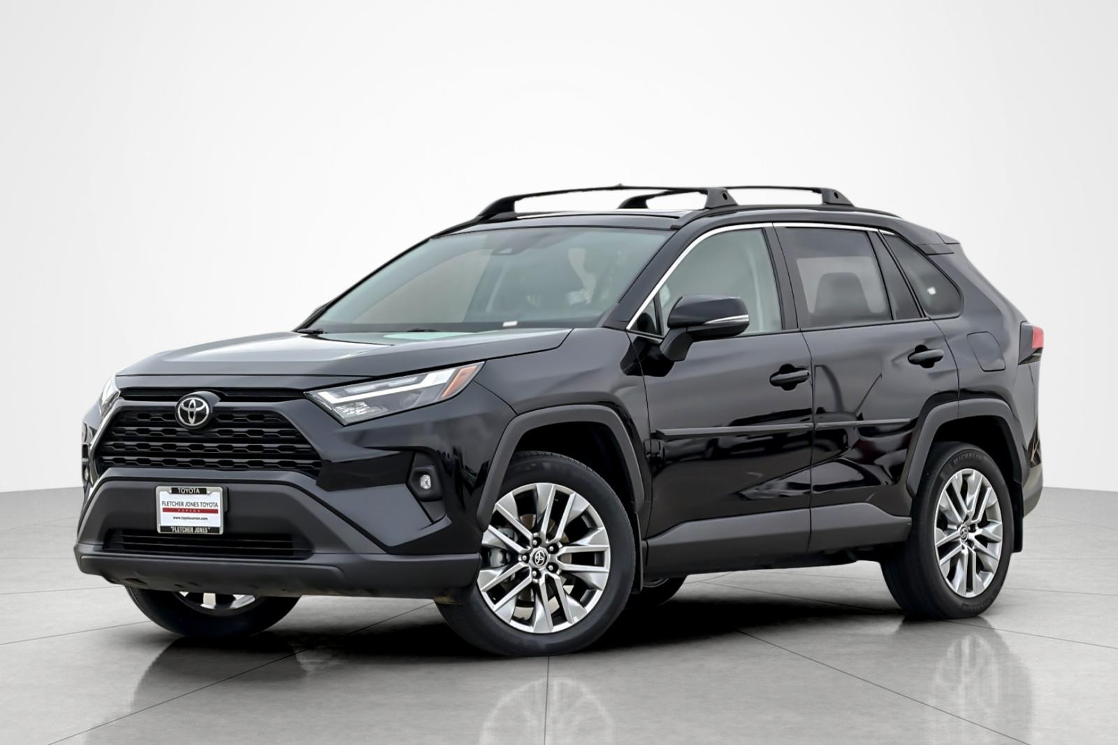 2023 Toyota RAV4 XLE Premium's photo