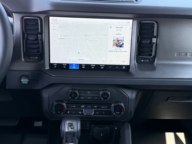 2025 Ford Bronco Badlands photo 16