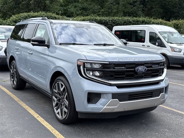 2025 Ford Expedition Platinum®