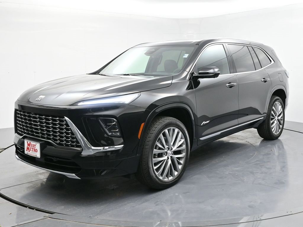 2026 Buick Enclave Avenir's photo