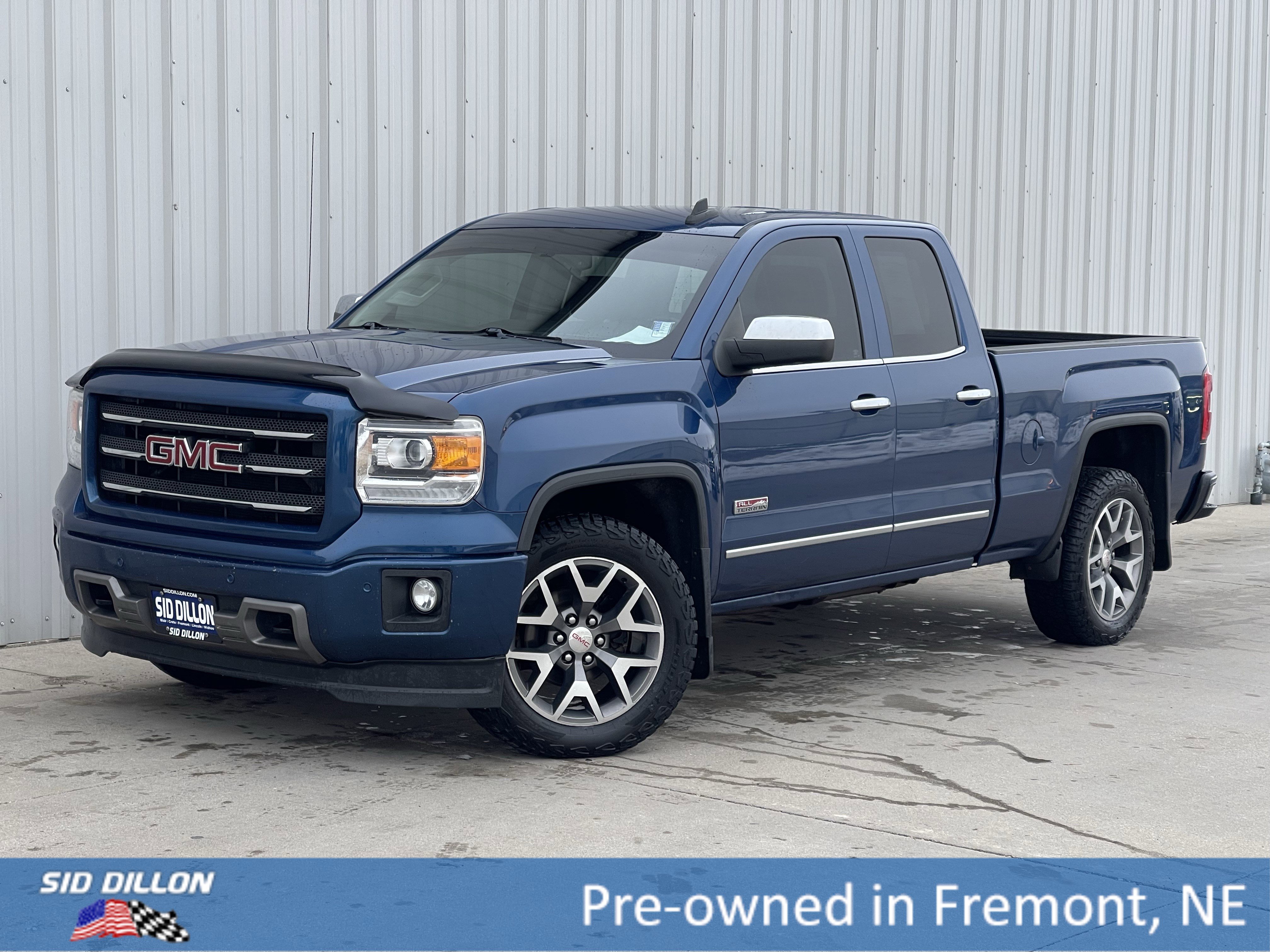 2015 GMC Sierra 1500 SLT's photo