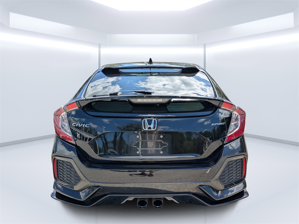 2018 Honda Civic Sport photo 4