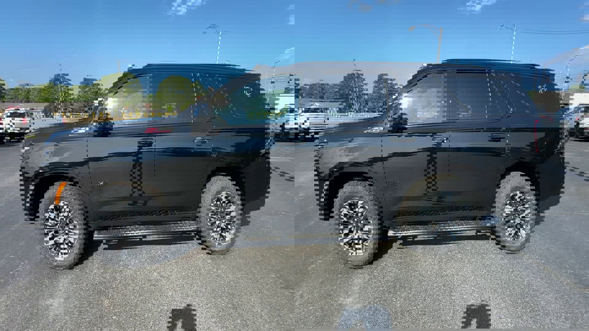 2025 Chevrolet Tahoe Z71 photo 3