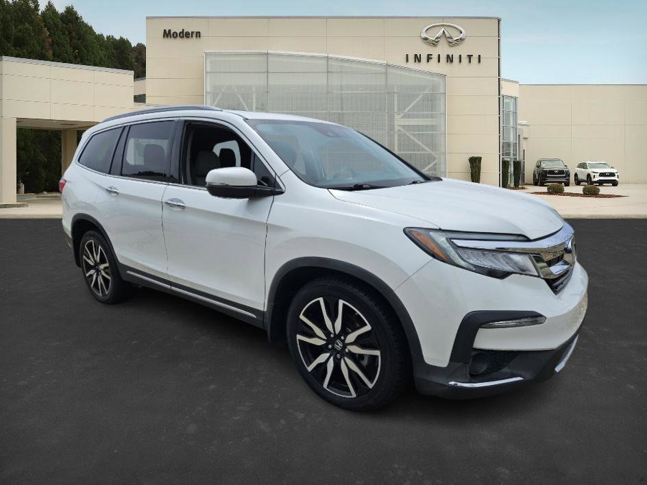 2022 Honda Pilot Touring photo 2