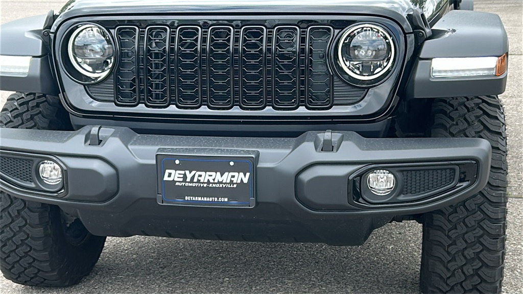 2024 Jeep Wrangler Willys photo 10