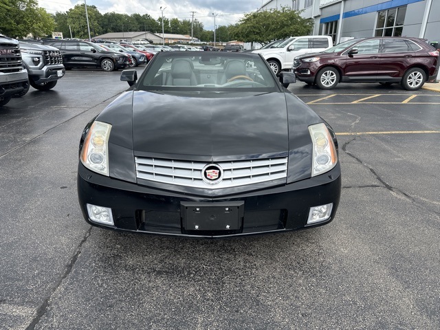 2004 Cadillac XLR Base photo 2