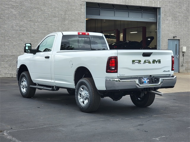 2025 Ram 2500 Tradesman photo 7