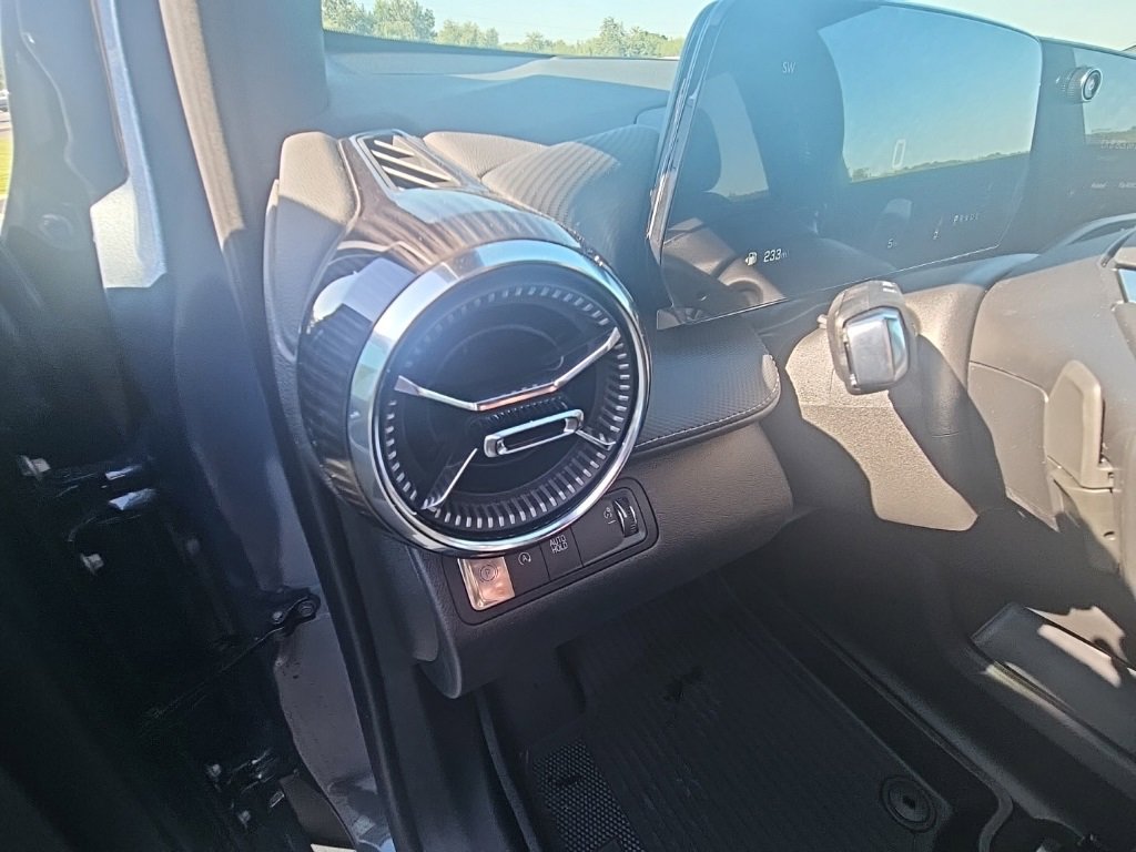 2026 Chevrolet Equinox LT photo 22