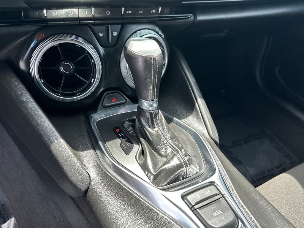 2021 Chevrolet Camaro 1LT photo 16