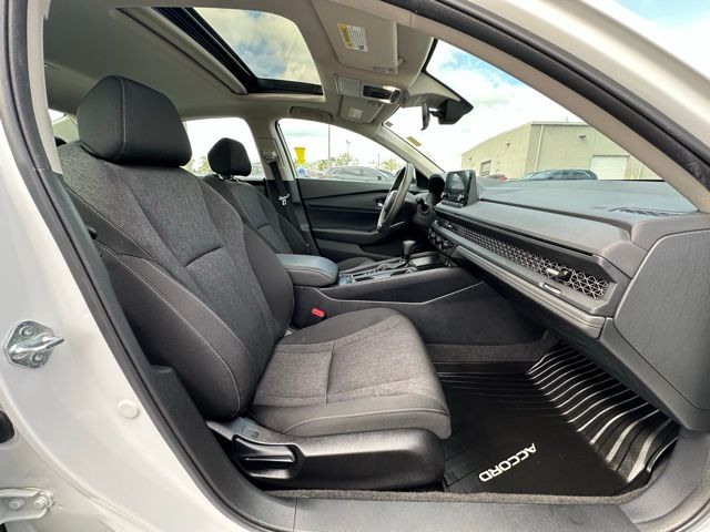 2023 Honda Accord EX photo 28