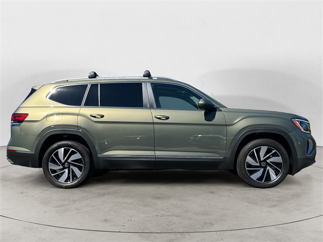 2025 Volkswagen Atlas SEL photo 7