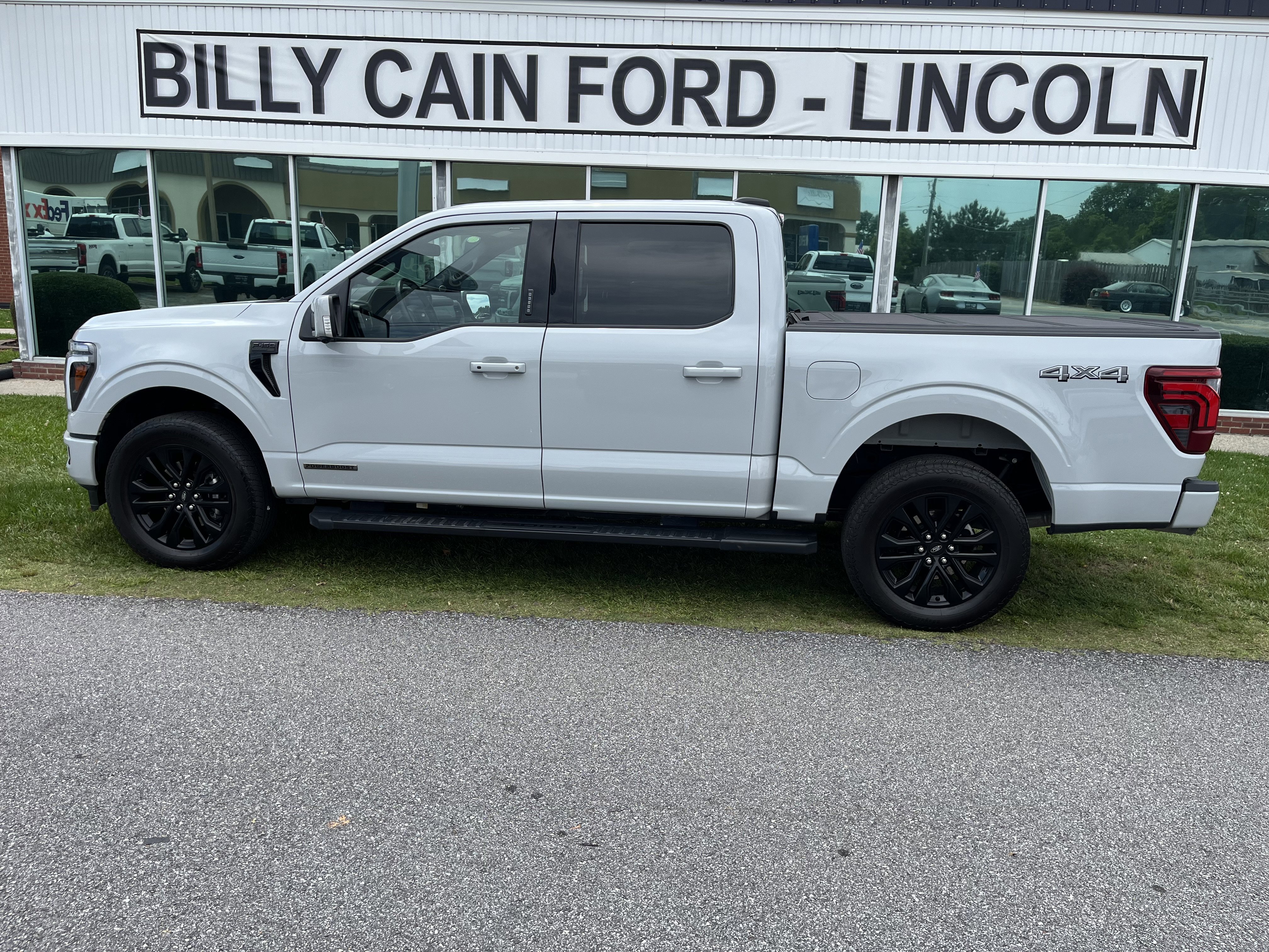 2024 Ford F-150 Lariat's photo