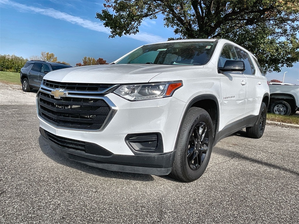 2020 Chevrolet Traverse LS photo 4