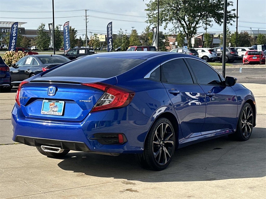 2019 Honda Civic Sport photo 4