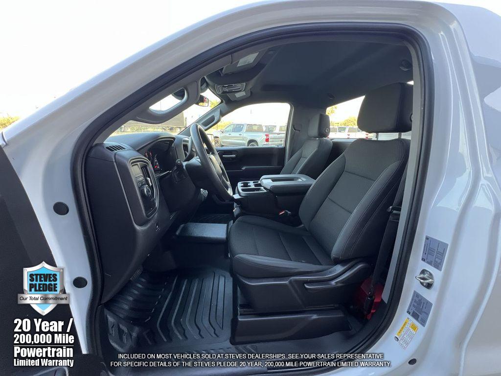 2024 Chevrolet Silverado 1500 photo 26