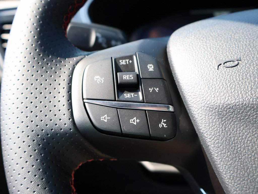 2025 Ford Escape ST-Line Elite photo 23