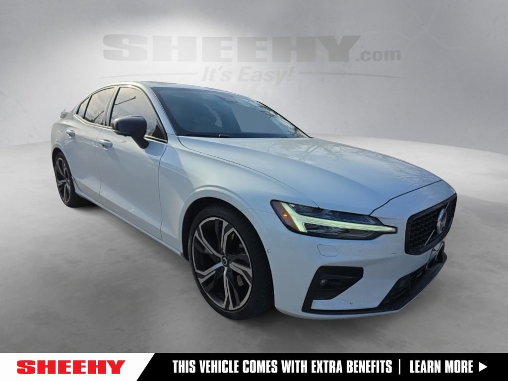 2024 Volvo S60 Ultimate's photo