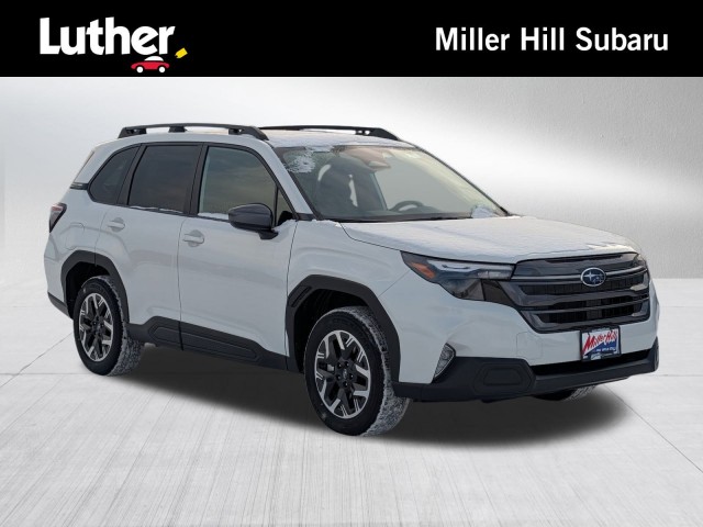 2026 Subaru Forester Premium's photo