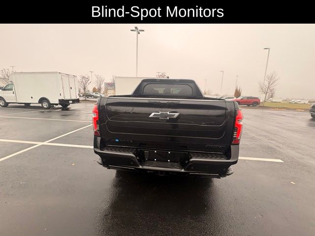 2024 Chevrolet Silverado EV RST photo 4