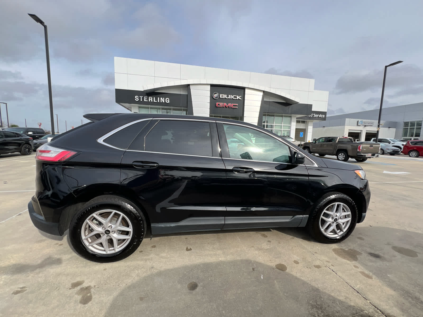 2024 Ford Edge SEL's photo