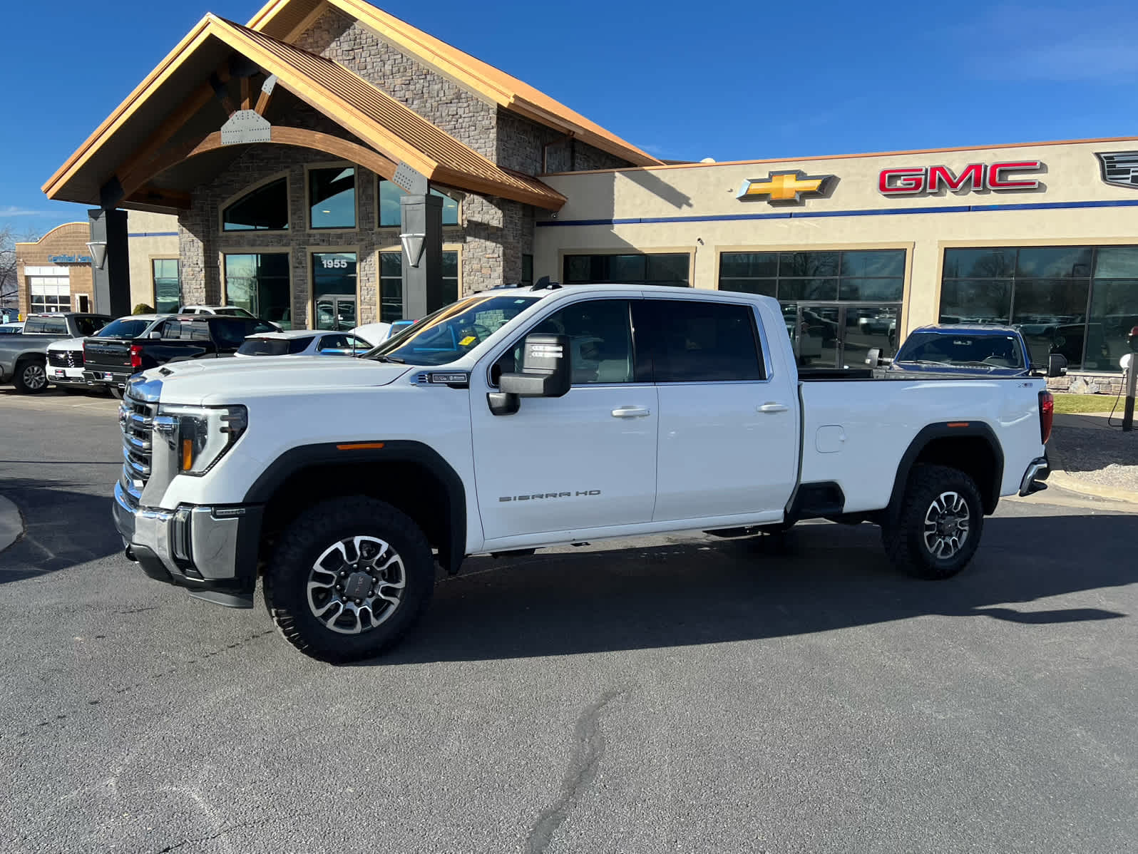 2024 GMC Sierra 3500HD SLE's photo