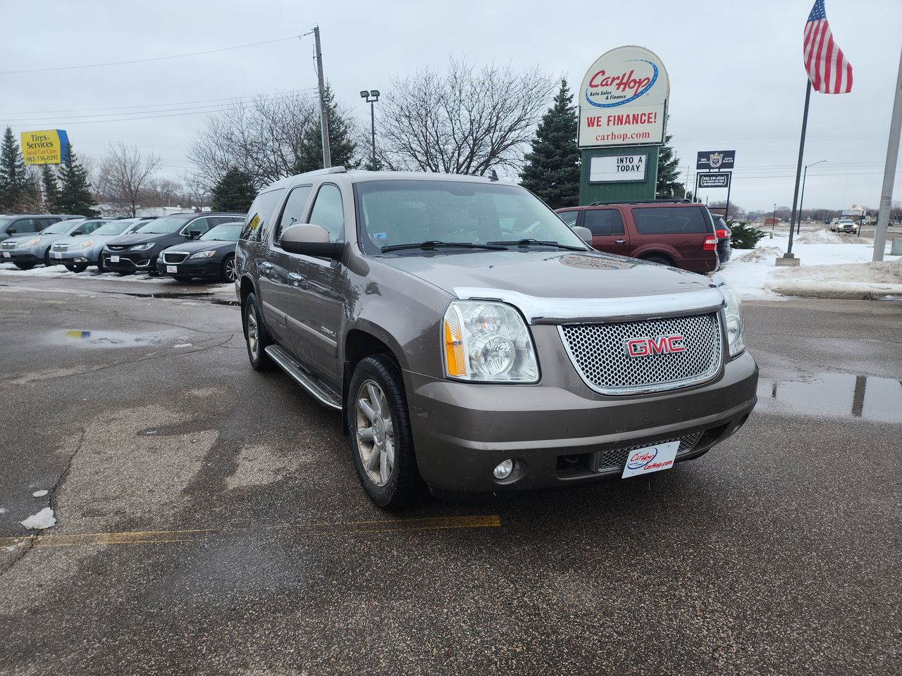 2014 GMC Yukon XL Denali's photo