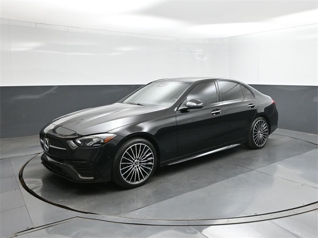 2025 Mercedes-Benz C-Class Sedan C 300's photo