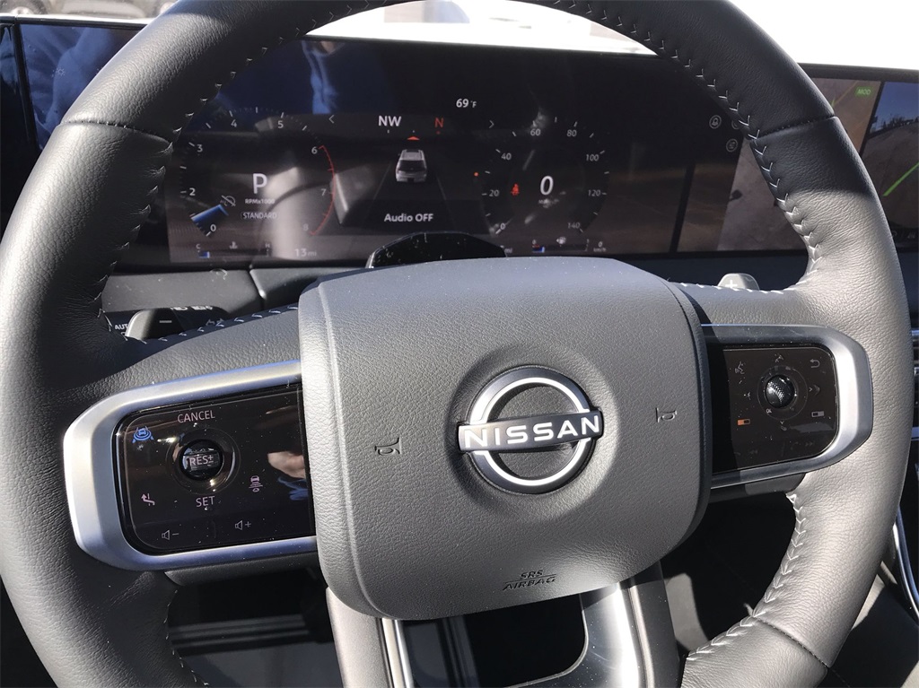 2025 Nissan Armada Platinum photo 14