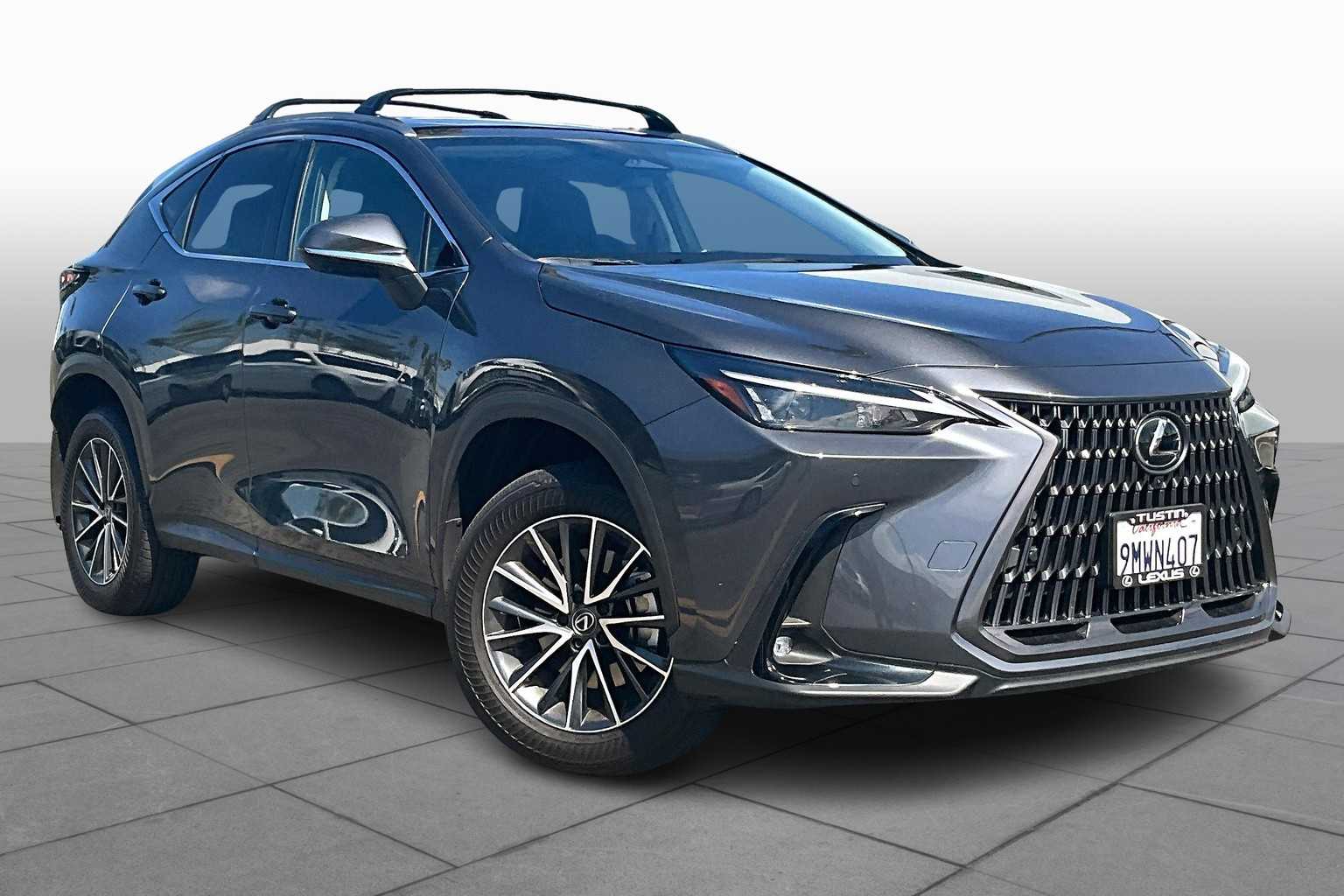 2025 Lexus NX Premium AWD photo 2