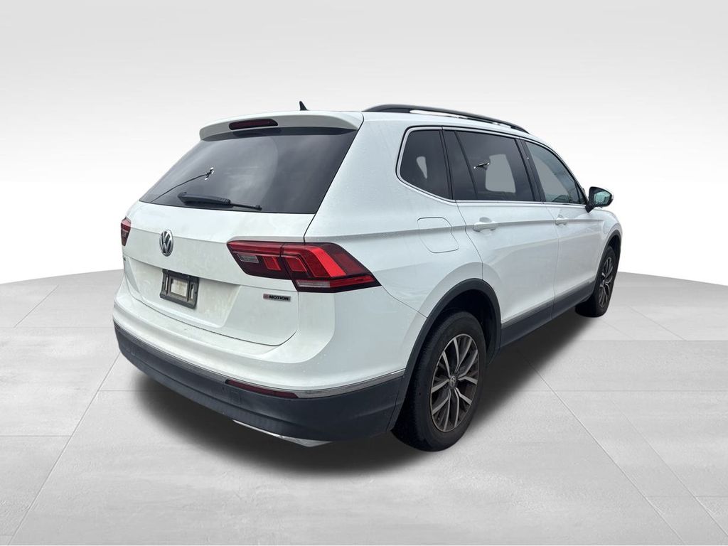 2020 Volkswagen Tiguan SE photo 4
