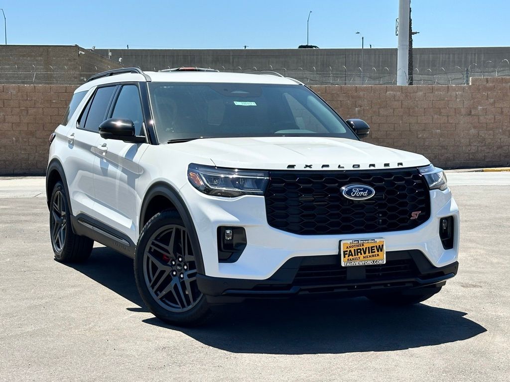 2025 Ford Explorer ST