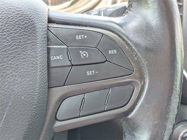 2019 Jeep Cherokee Trailhawk photo 24