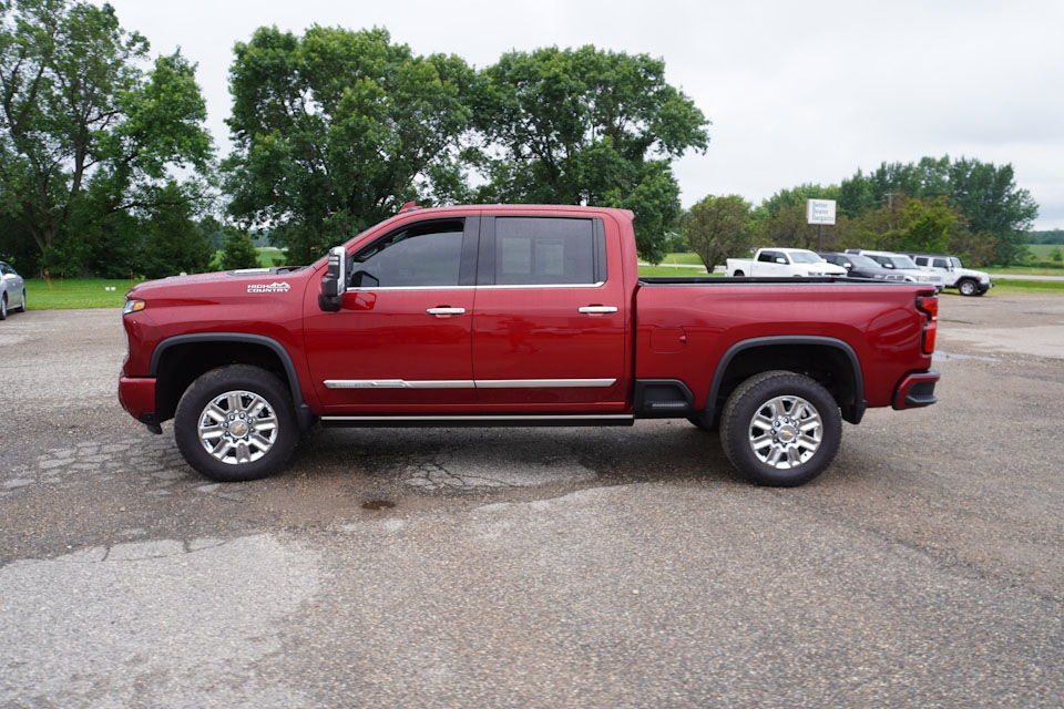 PreOwned 2024 Chevrolet Silverado 3500HD High Country 4D Crew Cab in New Prague NF433043A