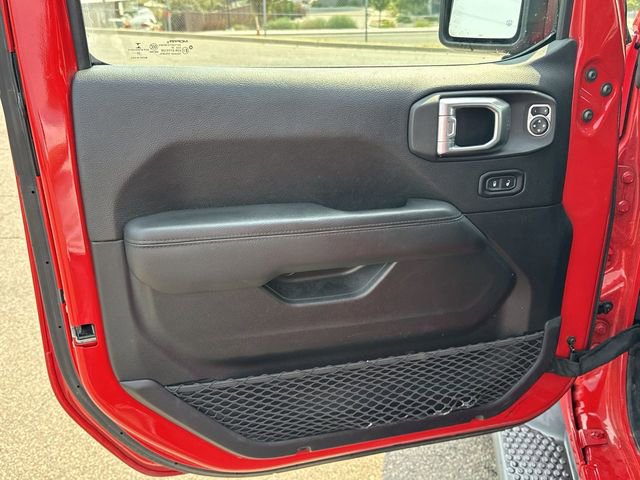 2021 Jeep Wrangler Unlimited Sahara Altitude photo 19
