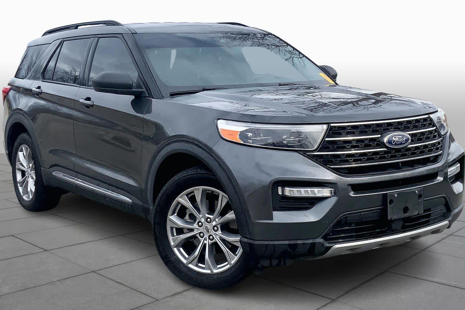 Used 2020 Ford Explorer XLT with VIN 1FMSK8DH0LGA62331 for sale in Kansas City