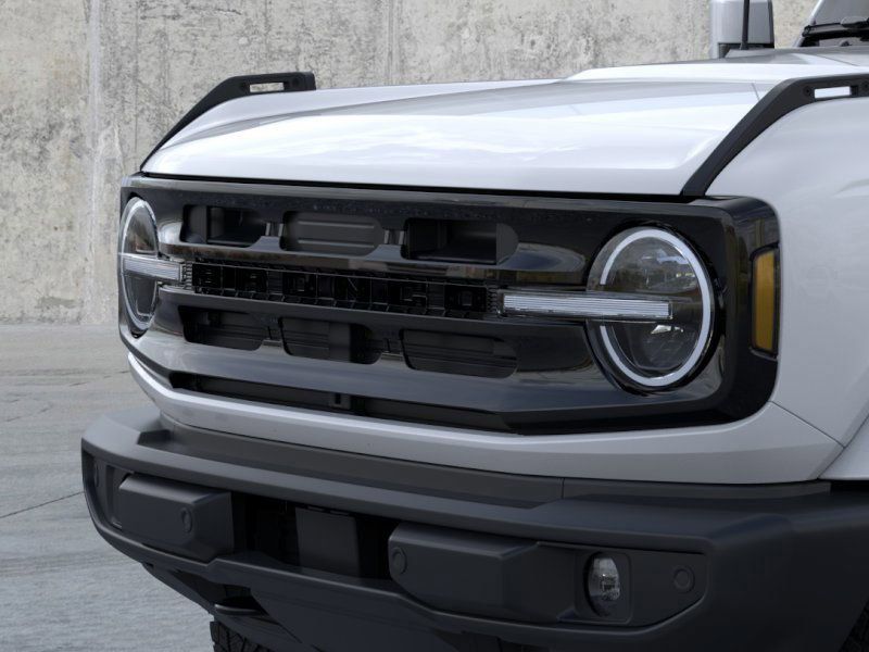 2025 Ford Bronco Outer Banks photo 18