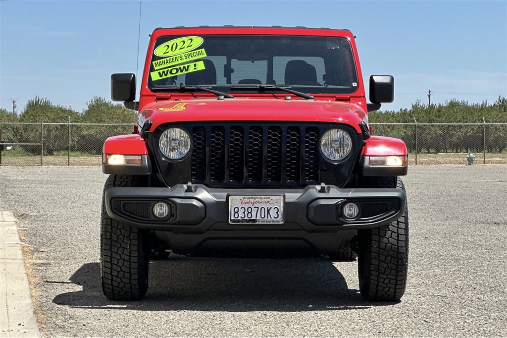 2022 Jeep Gladiator Willys Sport photo 9