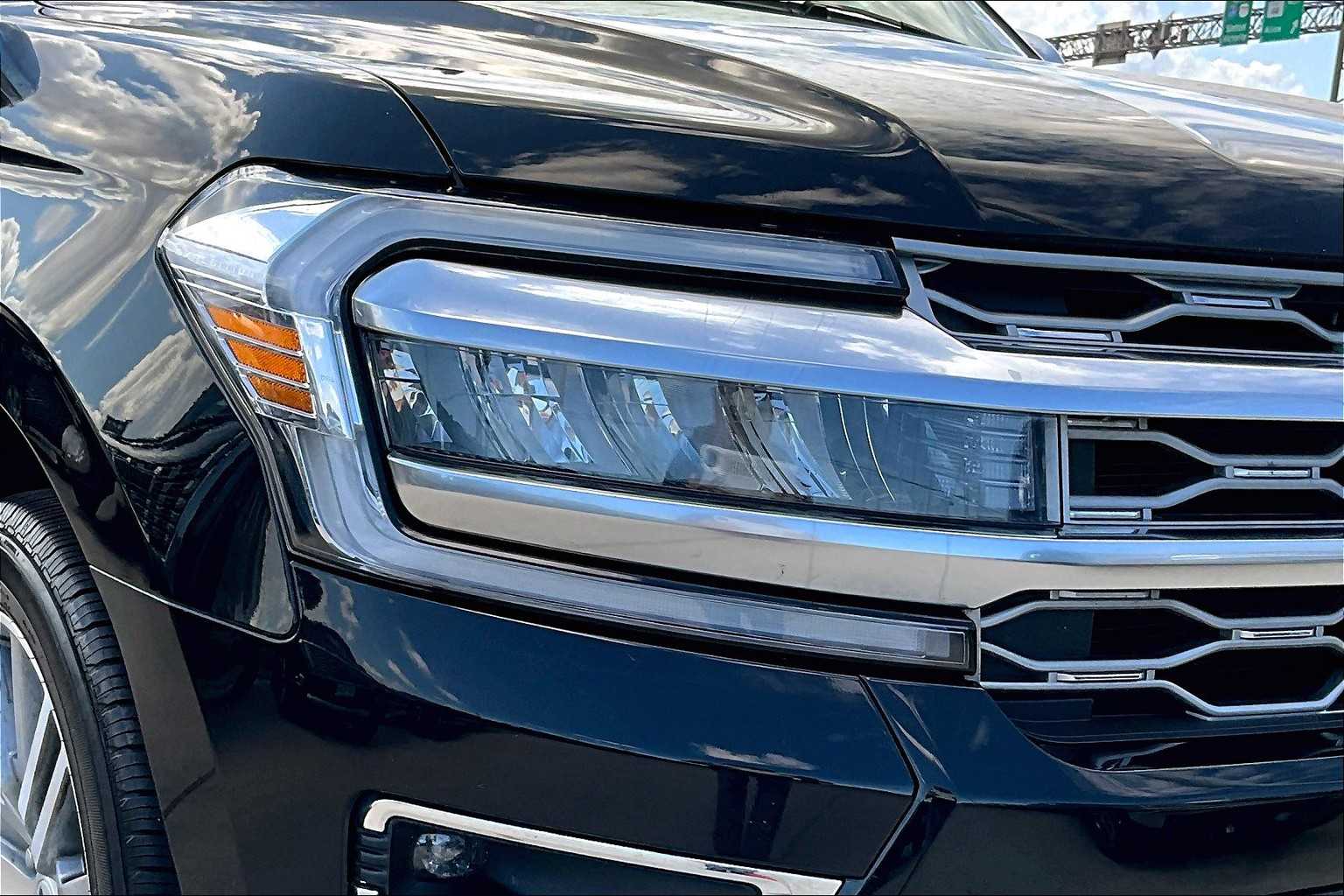 2023 Ford Expedition Platinum photo 27