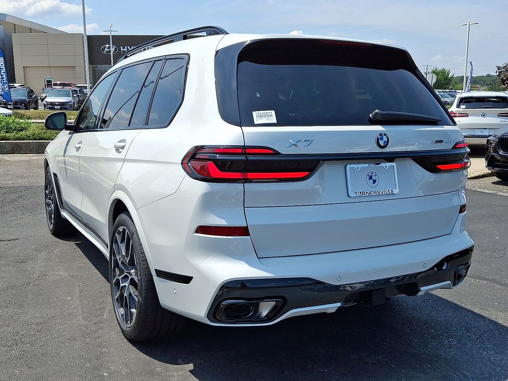2026 Bmw X7 xDrive40i photo 2