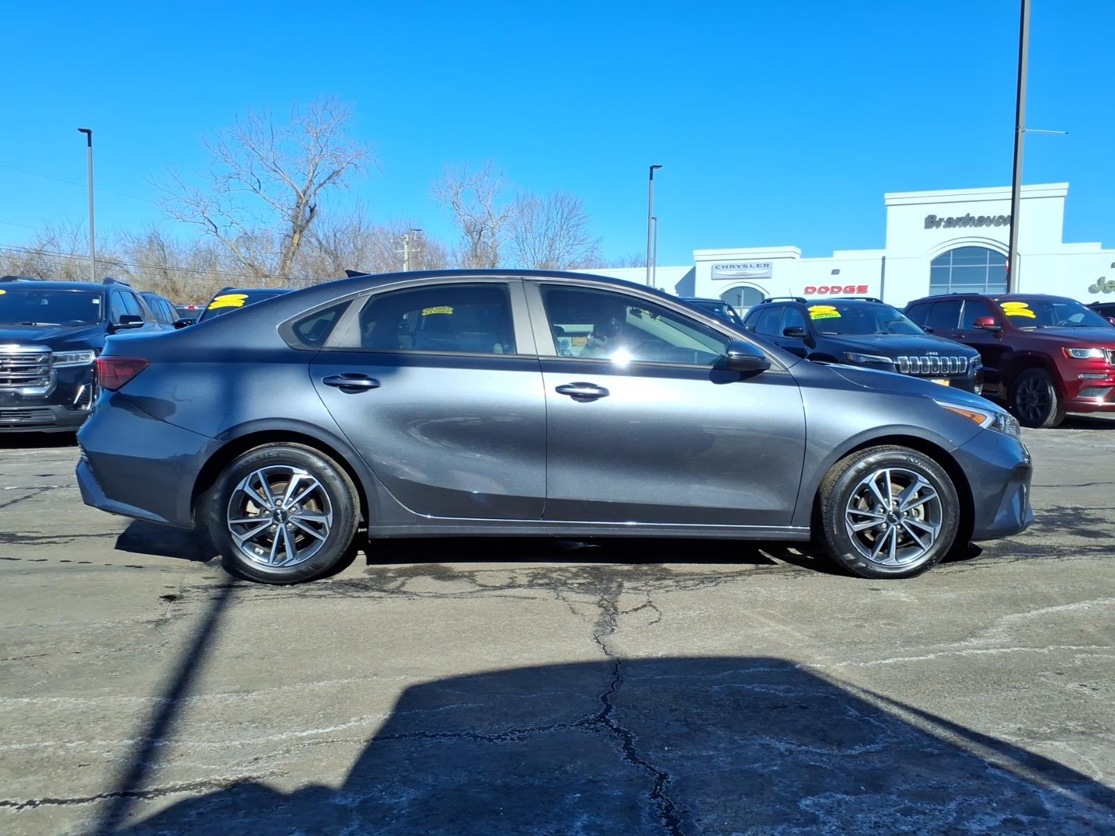 Certified 2022 Kia FORTE LXS with VIN 3KPF24AD4NE494746 for sale in Branford, CT