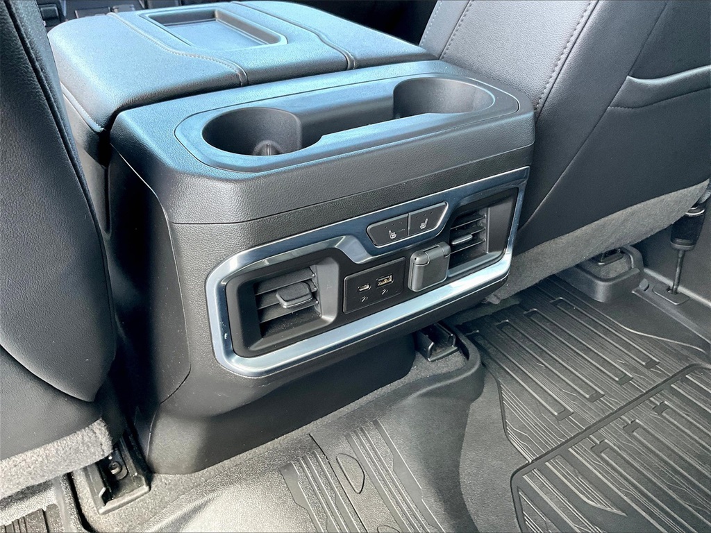 2021 Gmc Sierra 1500 SLT photo 26