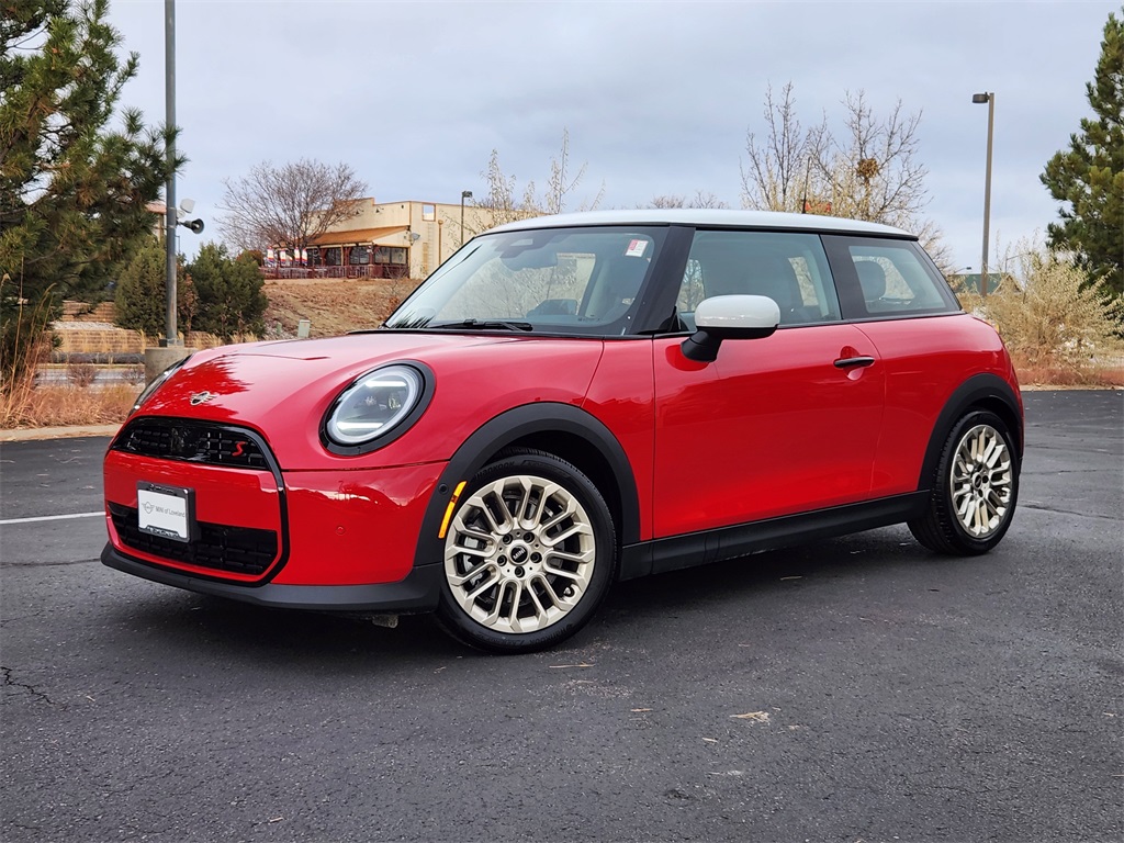 2025 Mini Cooper 2 Door Hardtop S photo 2