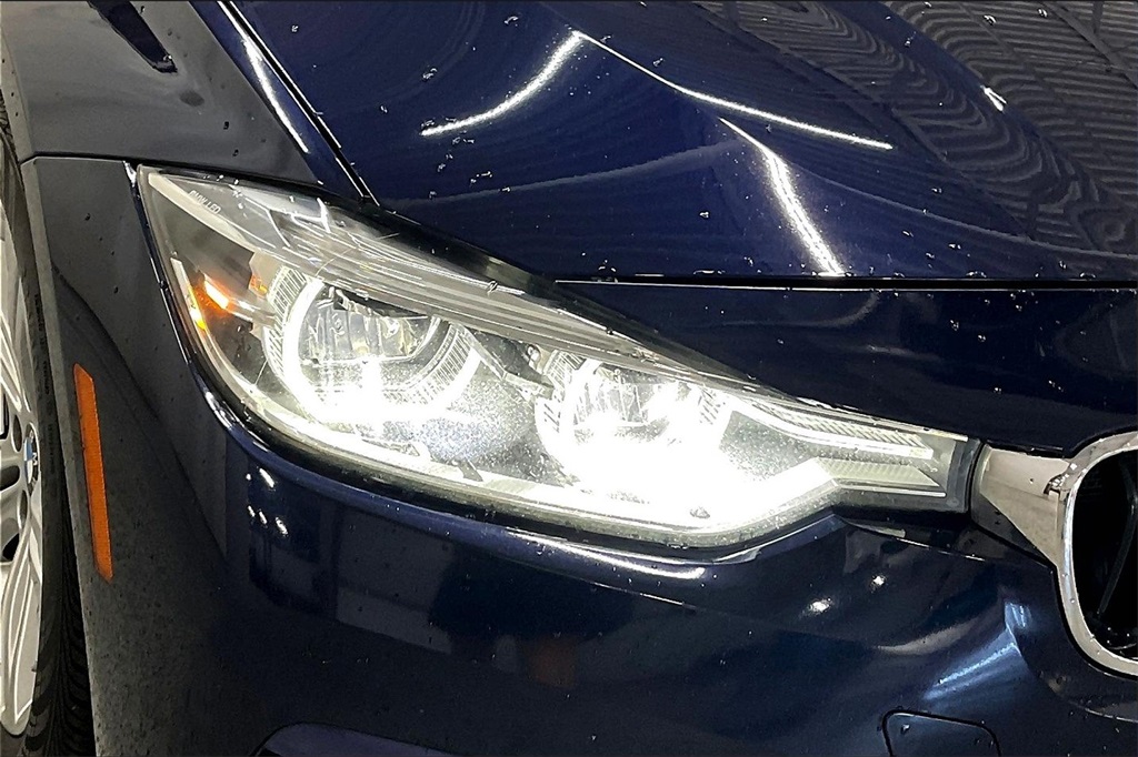2017 Bmw 330i xDrive photo 28