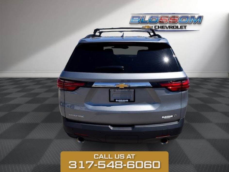 2023 Chevrolet Traverse Cloth photo 6
