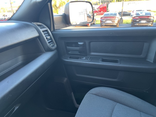 2022 Ram 2500 Tradesman photo 29