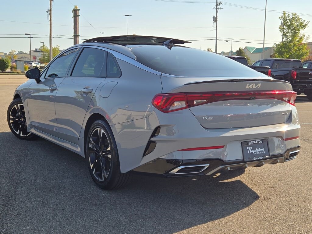 2022 Kia K5 GT-Line photo 7