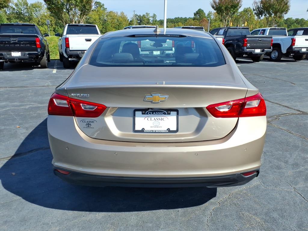 2023 Chevrolet Malibu 1LT photo 4